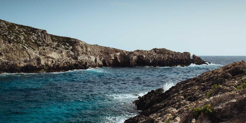 从生存装备到专业武器:Spencer Arms如何定义现代军备标准