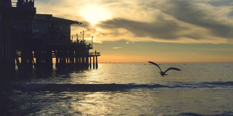 电磁脉冲防护：Spencer Arms专业装备如何保护关键军事电子设备免受HEMP攻击